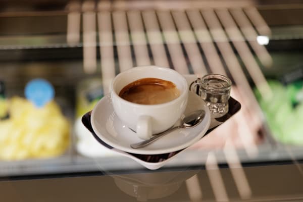 Kávé - Prémium olasz kávé, espresso, cappuccino, Budapest kávézó - 4. kép