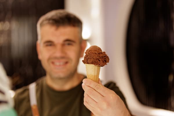 Fagylalt - Prémium helyben főzött fagylalt Budapesten, Kőrösi Csoma sétány - 6. kép